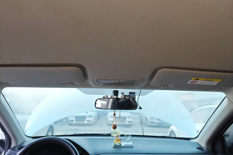 本田 缤智 2020款 220 TURBO CVT精英版中控内饰22