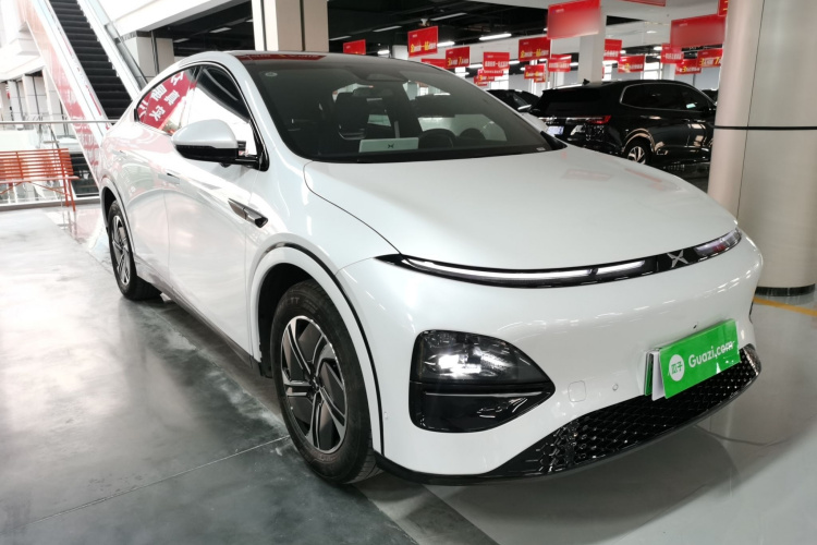 小鹏G6 2023款 580 长续航 Pro车身外观3