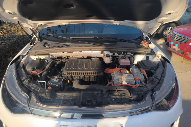 腾势X 2020款 PHEV旗舰版机舱底盘24