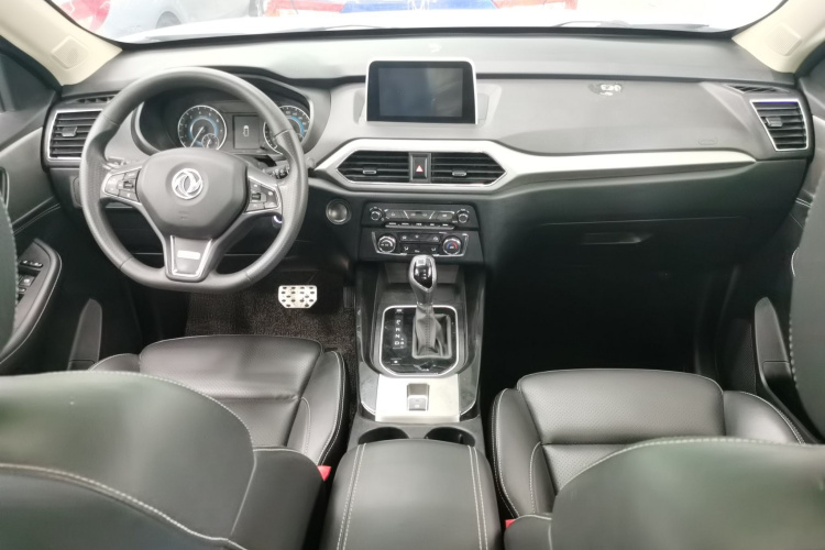 东风风光 风光S560 2018款 1.8L CVT都市型 7座中控内饰12