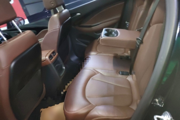 别克 昂科威 2020款 20T 两驱豪华型中控内饰21