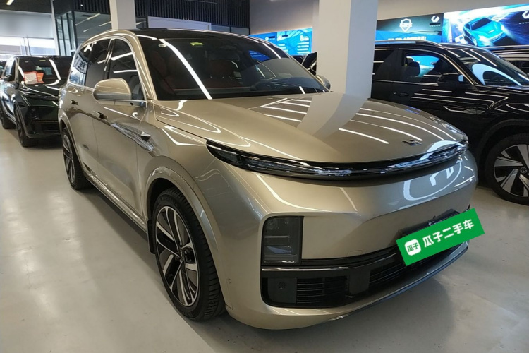 理想汽车 理想L9 2023款 Pro车身外观3