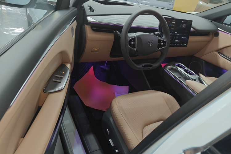 ARCFOX极狐 极狐 阿尔法T5(ARCFOX αT5) 2024款 660 MAX中控内饰7003