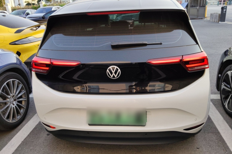 大众ID.3 2025款 改款 聪明款 极智版车身外观6