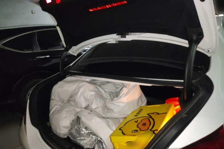 奔驰C级 2020款 改款 C 260 L局部细节23