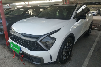 起亚 狮铂拓界 2023款 2.0T 两驱尊贵版