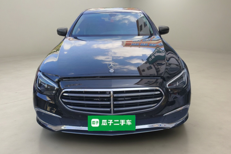 奔驰E级 2020款 E 300 L 时尚型车身外观2