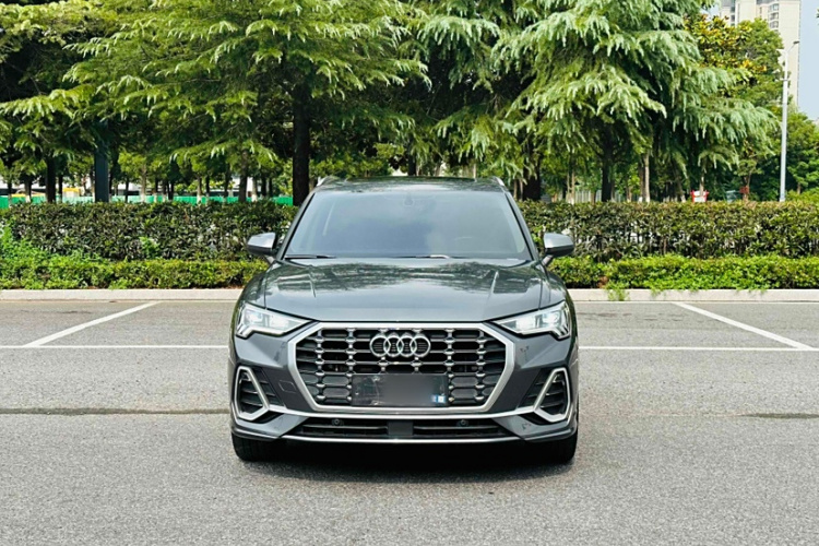 奥迪Q3 2023款 35 TFSI 时尚动感型（1.5T）车身外观6002