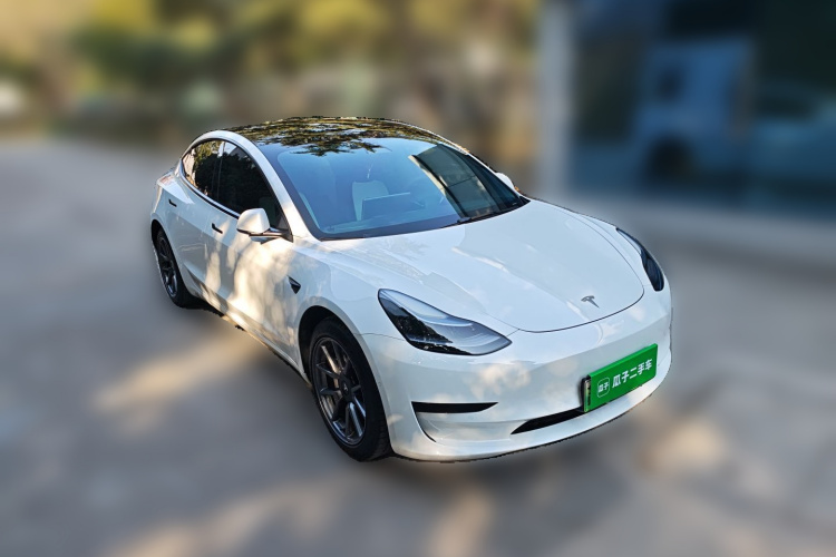 特斯拉 Model 3 2022款 后轮驱动版车身外观3