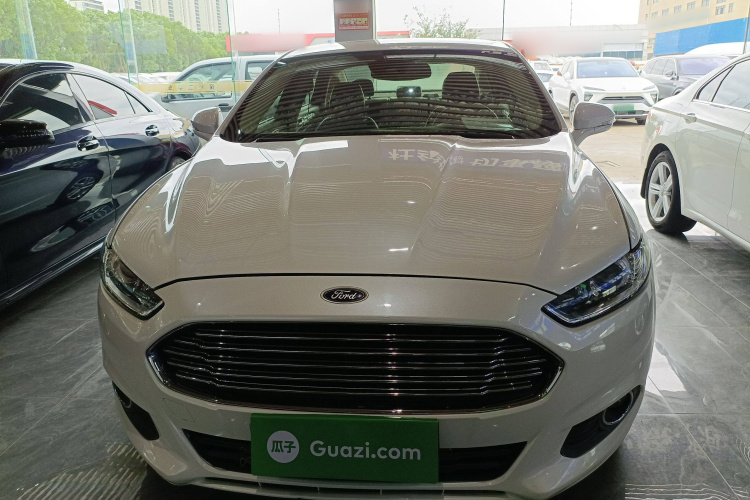 福特 蒙迪欧 2013款 1.5L GTDi180时尚型车身外观2