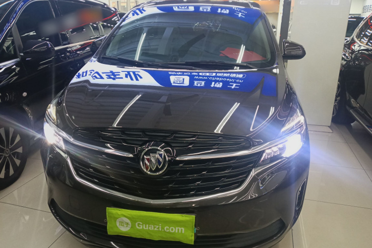 别克GL8 2021款 陆上公务舱 652T 豪华型车身外观2