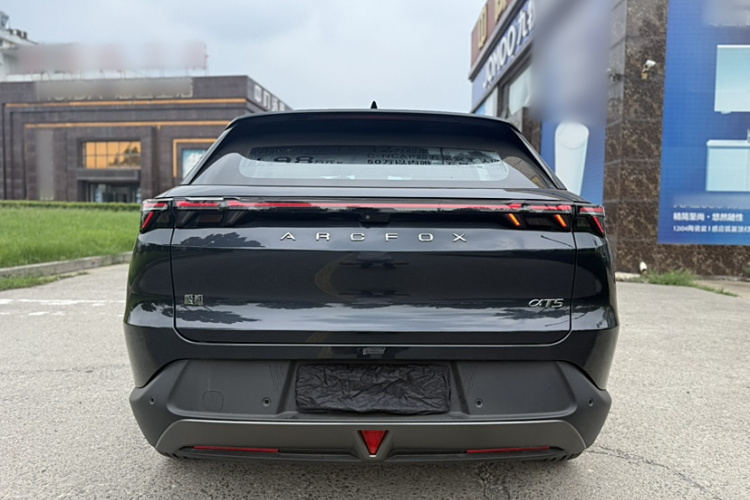 ARCFOX极狐 极狐 阿尔法T5(ARCFOX αT5) 2025款 520 PRO车身外观6006