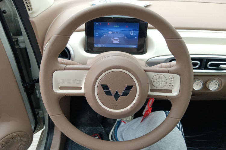 五菱汽车 宏光MINIEV 2025款 四门版 进阶款中控内饰13