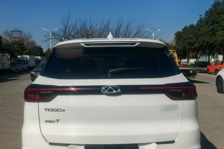 奇瑞 瑞虎7 2022款 超能版 1.6T DCT超能勇士车身外观6008