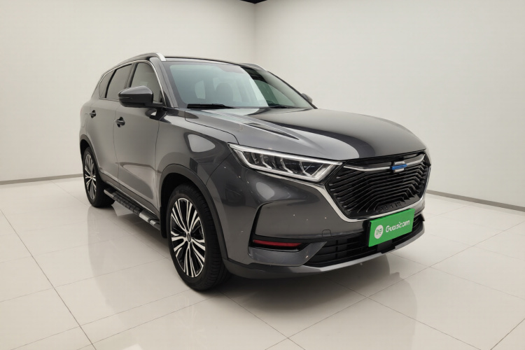 长安欧尚X7 2020款 1.5T 自动尊享型车身外观3