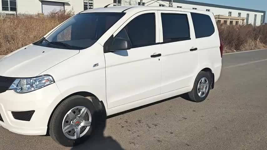 五菱汽车 五菱宏光 2020款 1.2L S基本型国VI LSI实拍1