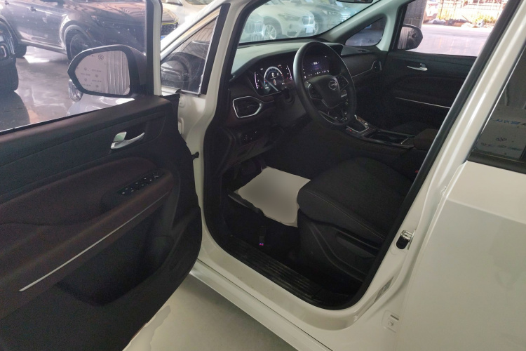 广汽传祺 传祺M6 2023款 PRO 270T DCT精英版中控内饰20