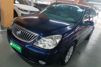 别克GL8 2014款 2.4L 经典版