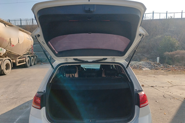 大众 高尔夫 2019款 1.6L 自动舒适型 国V局部细节23