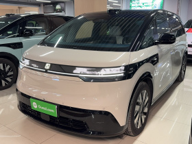 极氪MIX 2025款 长续航智驾版