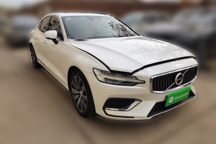 沃尔沃S60 2021款 T4 智远豪华版车身外观6002