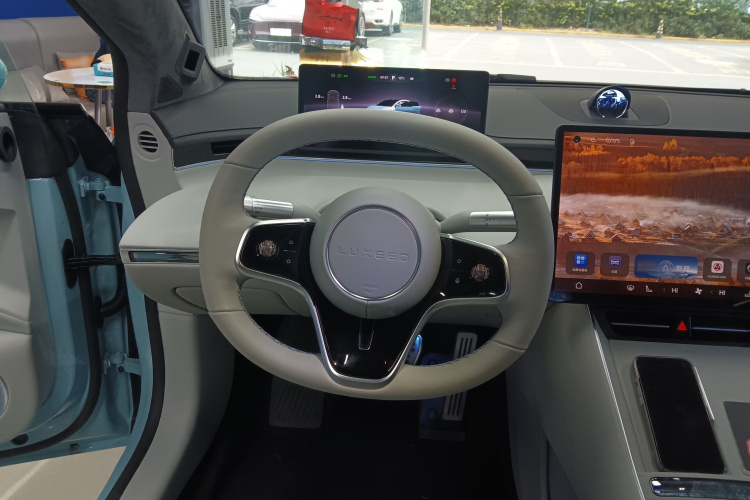 鸿蒙智行 智界S7 2025款 705km Max局部细节13