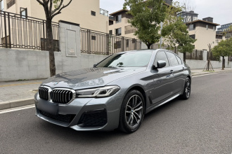 宝马5系(进口) 2022款 改款 525i M运动套装