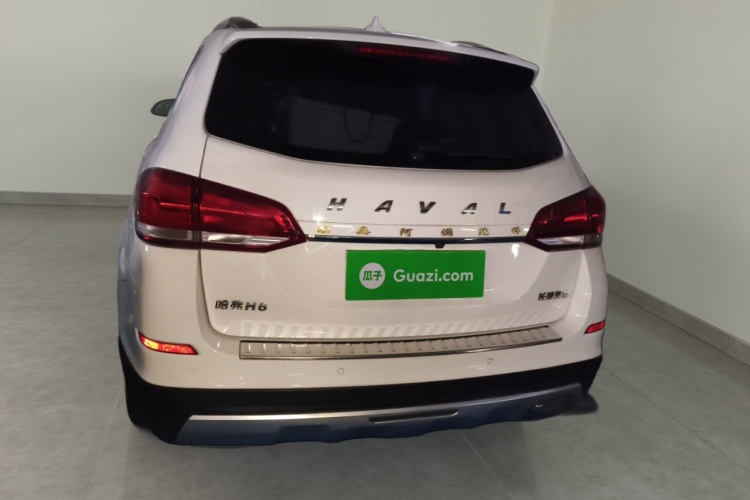 哈弗H6 2018款 蓝标 运动版 1.5T 自动两驱精英型车身外观6