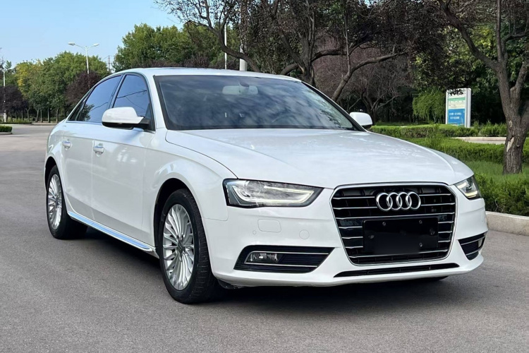 奥迪A4L 2016款 35 TFSI 典藏版 自动标准型车身外观6002