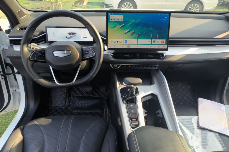 吉利汽车 星瑞 2025款 东方曜 1.5TD 扶摇版中控内饰12