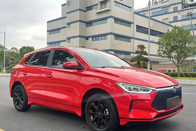 比亚迪e2 2020款 升级版 高续航版 豪华型车身外观6005