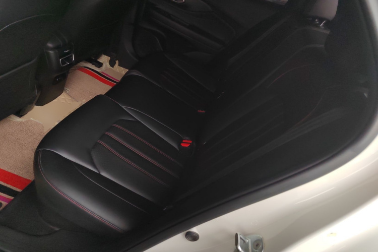 广汽传祺 2023款 影豹H 高能混动版中控内饰21