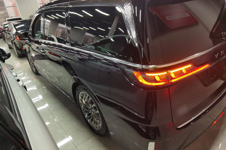 岚图汽车 岚图梦想家 2024款 PHEV 超长续航旗舰版车身外观6003