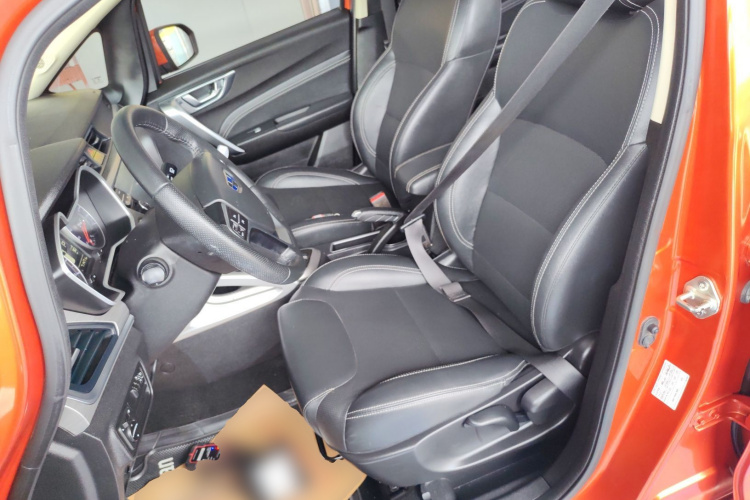 吉利汽车 远景X3 2017款 1.5L 自动尊贵型中控内饰19