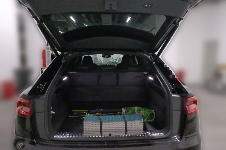 奥迪Q8 2021款 55 TFSI 尊享动感型中控内饰23