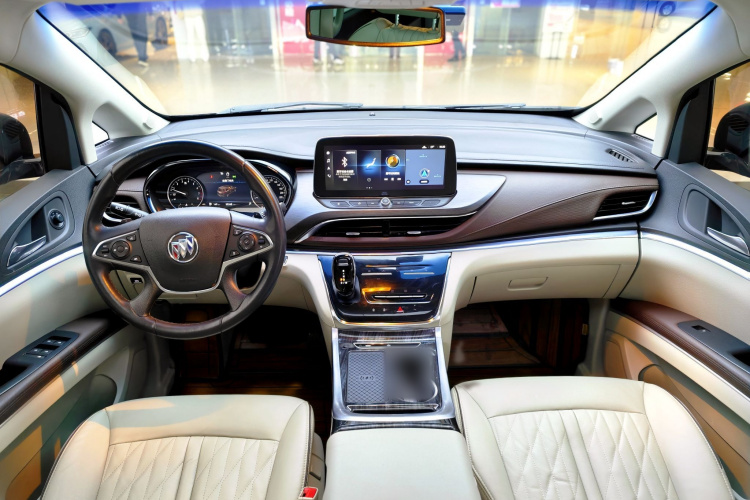 别克GL8 2022款 陆上公务舱 652T 豪华型中控内饰7003