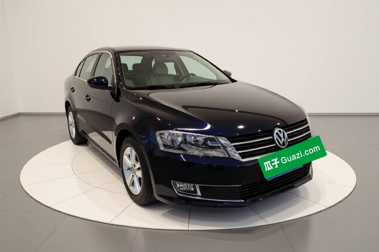 大众 朗逸 2013款 改款经典 1.6L 手动风尚版车身外观3