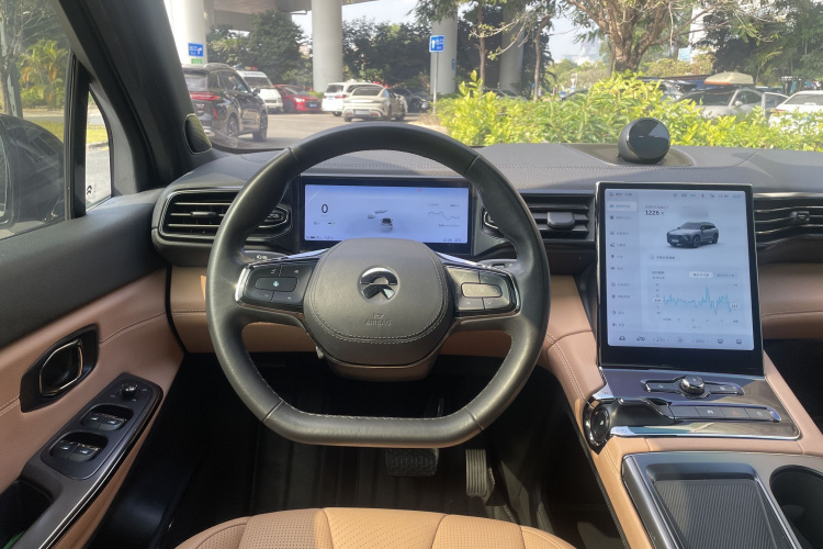 蔚来ES8 2022款 75kWh 六座版局部细节13