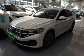 大众 速腾 2025款 改款 300TSI DSG超越版