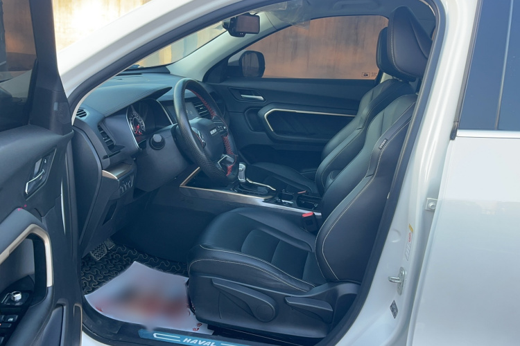 哈弗H6 2019款 红标 2.0GDIT 自动冠军版中控内饰7003