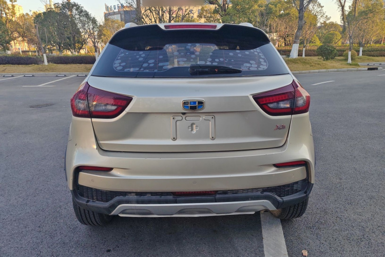 吉利汽车 远景X3 2019款 升级版 1.5L 手动尊贵型车身外观6