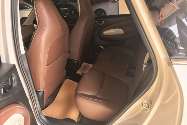 五菱汽车 五菱缤果 2025款 333km 悦享款中控内饰21