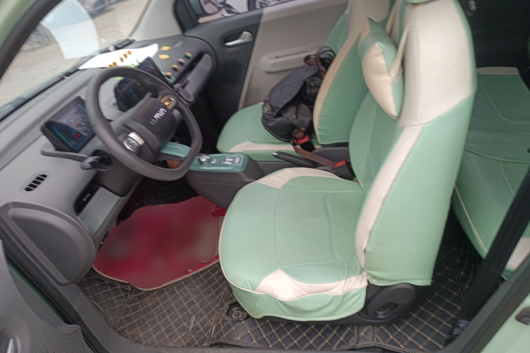 长安启源 长安Lumin 2022款 210km 香甜款中控内饰19