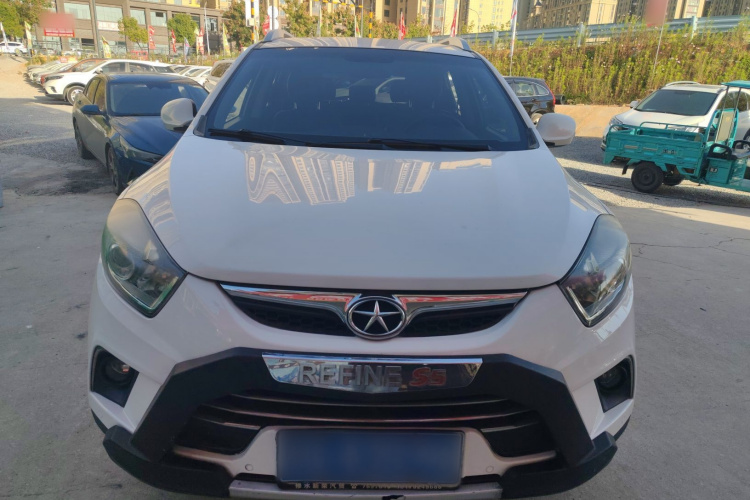 江汽集团 瑞风S5 2013款 2.0T 手动尊享版车身外观2