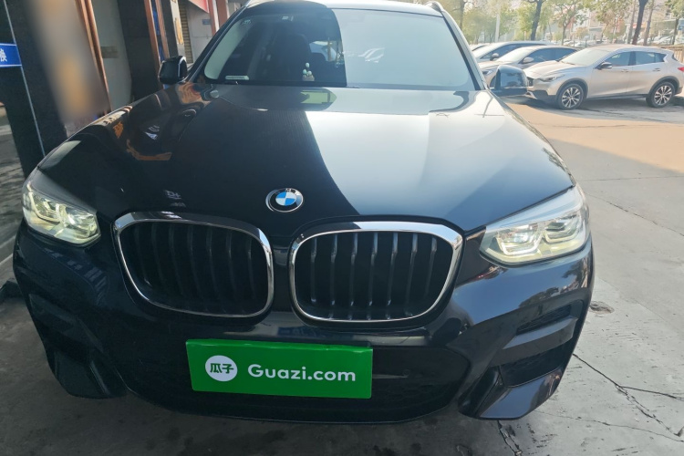 宝马X3 2019款 xDrive25i M运动套装车身外观2
