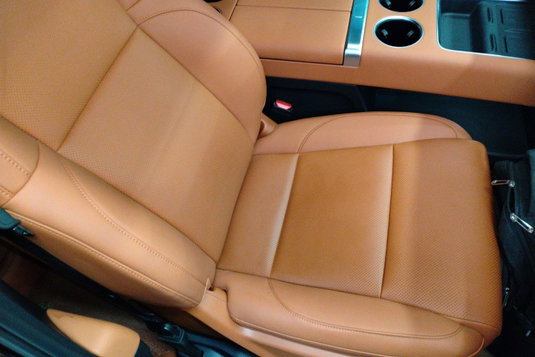 理想汽车 理想L9 2024款 Ultra局部细节41