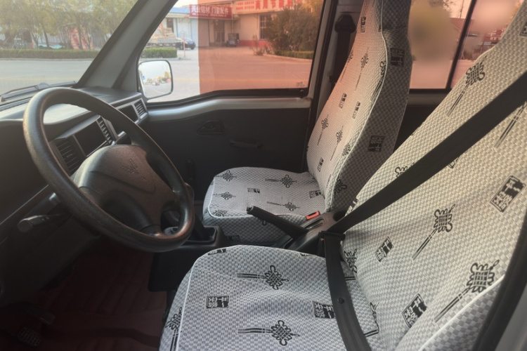 五菱汽车 五菱之光 2015款 1.2L 实用型LSI中控内饰7003