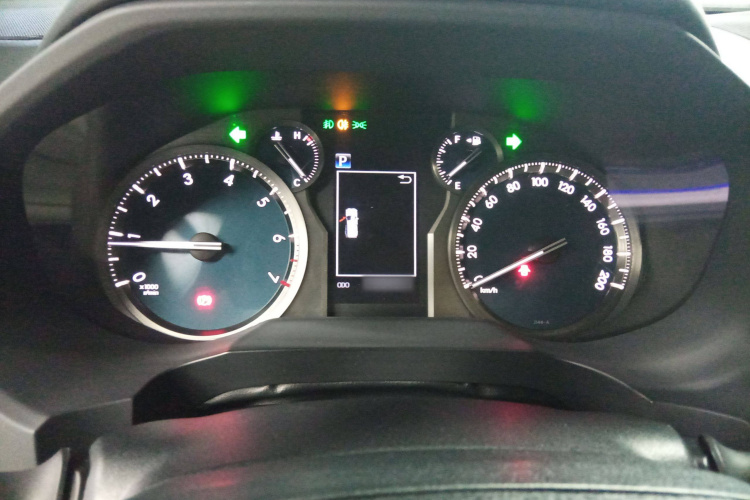 丰田 普拉多 2019款 3.5L 自动TX-L尊享版局部细节14