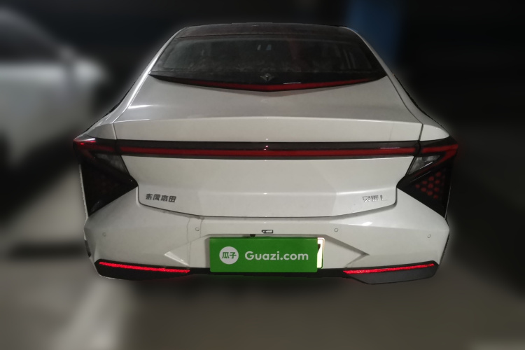 灵悉L 2024款 头号玩家版车身外观6