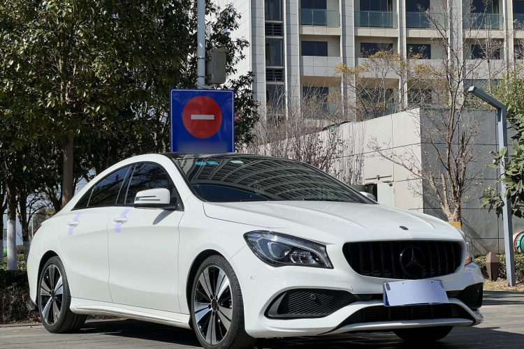 奔驰CLA 2019款 CLA 200 时尚型车身外观6002